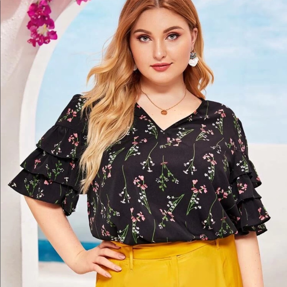 PLUS FLORAL PRINT RUFFLE TRIM BLOUSE